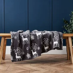 Cascade Home Christmas Stag Throw