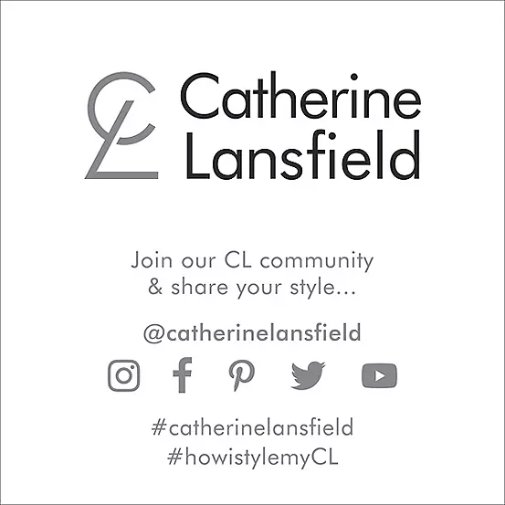 Catherine Lansfield Christmas Robins 55 X 55cm Filled Cushion 7 Catherine Lansfield Christmas Robins 55 X 55cm Filled Cushion - Image 5