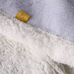 FURN Christmas Cut Snowflake Sherpa Throw -Twinkle Home Decor Shop FURN Christmas Cut Snowflake Sherpa Throw98H762FRSP W03