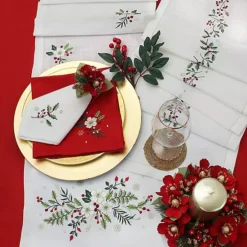 Peggy Wilkins Christmas Roses Set Of 4 Embroidered Napkins - Cream
