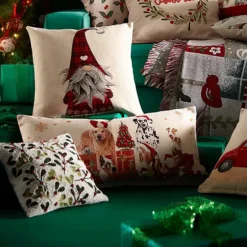 Peggy Wilkins Pets Christmas Cushion -Twinkle Home Decor Shop Peggy Wilkins Pets Christmas Cushion62J024FRSP W02